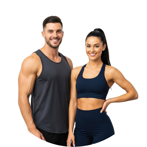 Personal trainer and client demonstrating fitness results and tailored training plans.